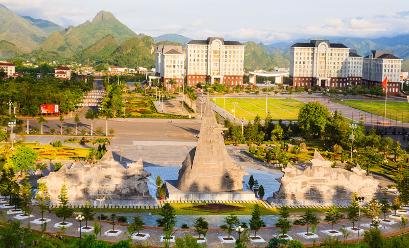 Bơm chìm Tsurumi tại Lai châu